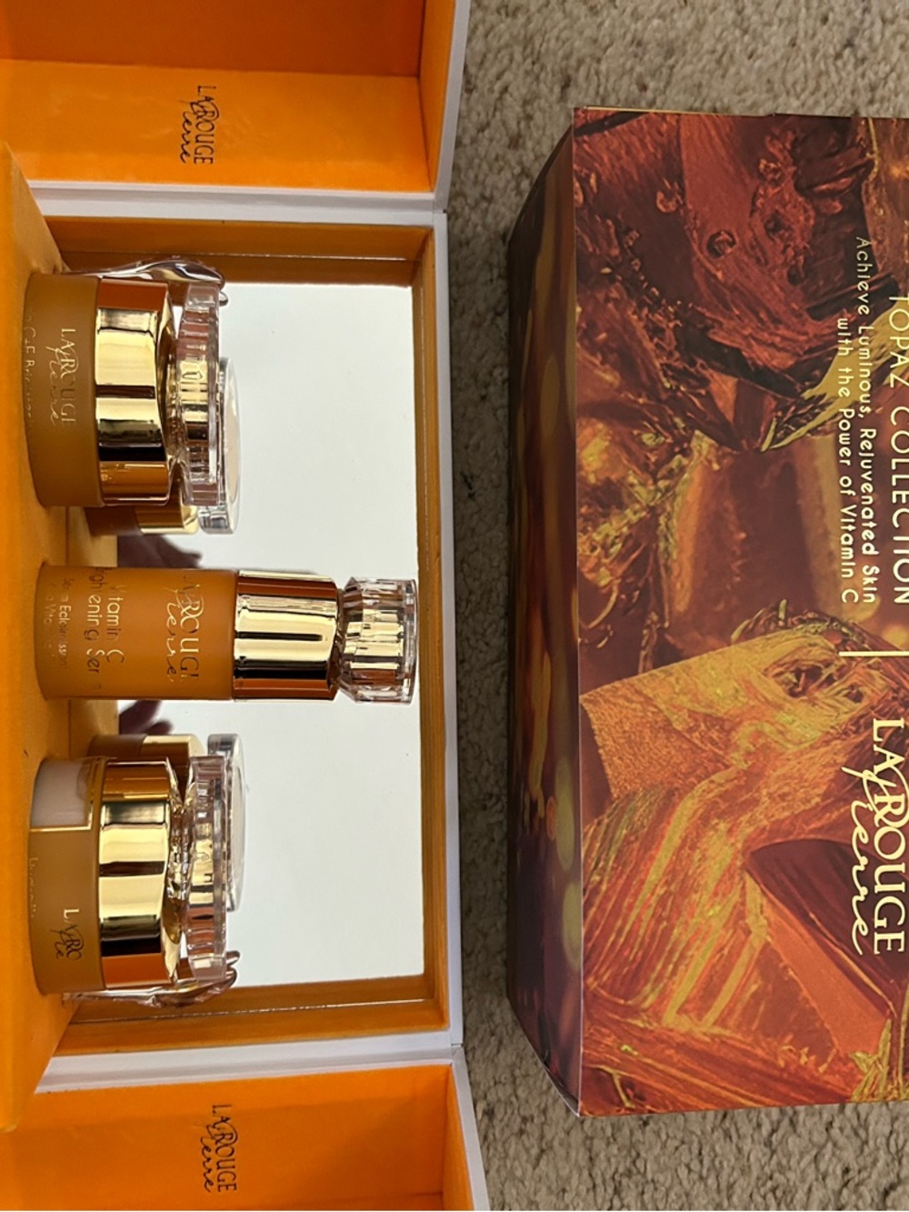 La Rouge Pierre Topaz Collection - Picture 3 of 3